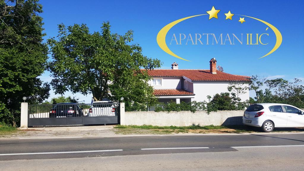 Guest House Ilic Loborika Εξωτερικό φωτογραφία