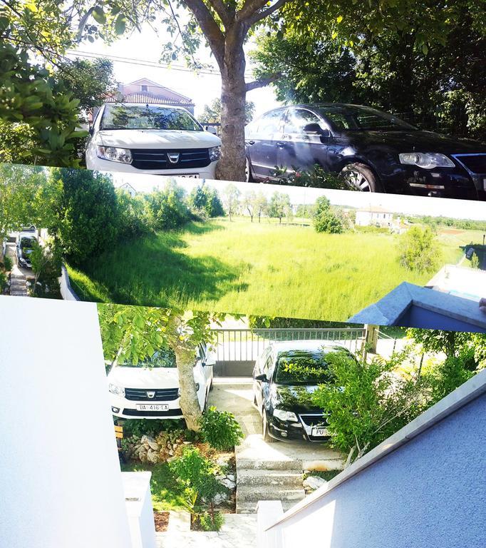 Guest House Ilic Loborika Εξωτερικό φωτογραφία